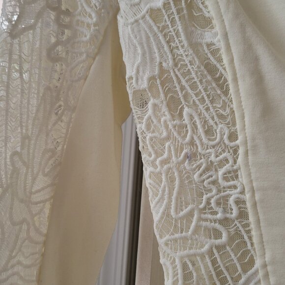 XOXO brand peplum lace jacket - Picture 2 of 5